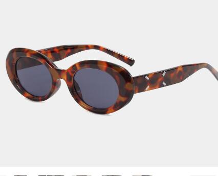 Women's trendy sunglasses fashionable cat eye sunshade
