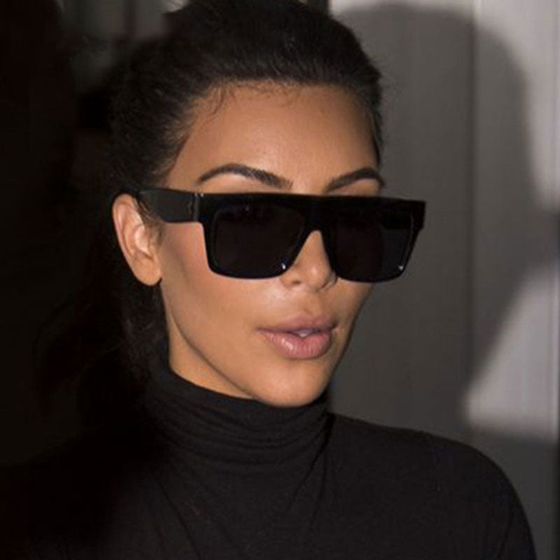 Vintage Lady Square Sunglasses Women Kim Kardashian Rivet Eyewear Flat Top Sun Glasses Female