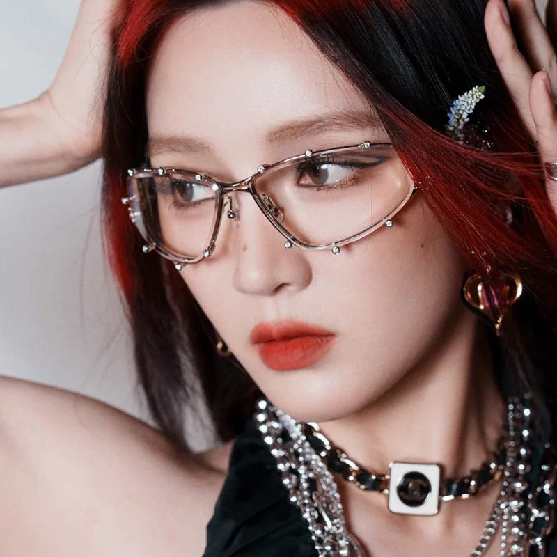 Diamond studded eyeglass frame, fashionable with diamond shaped flat mirror, internet famous street photography, large frame eyeglass frame