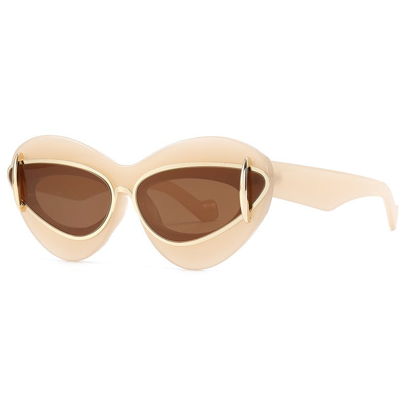Fashionable cat eye sunglasses with Y2K personality for men and women