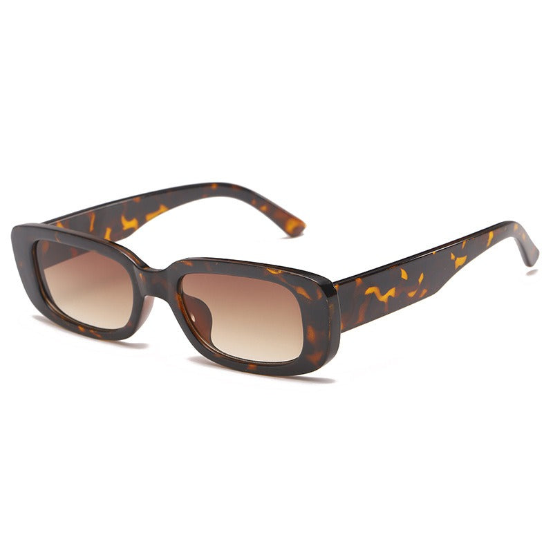 New fashionable small frame sunglasses for men and women trendy street style sunglasses rectangular gradient sunglasses