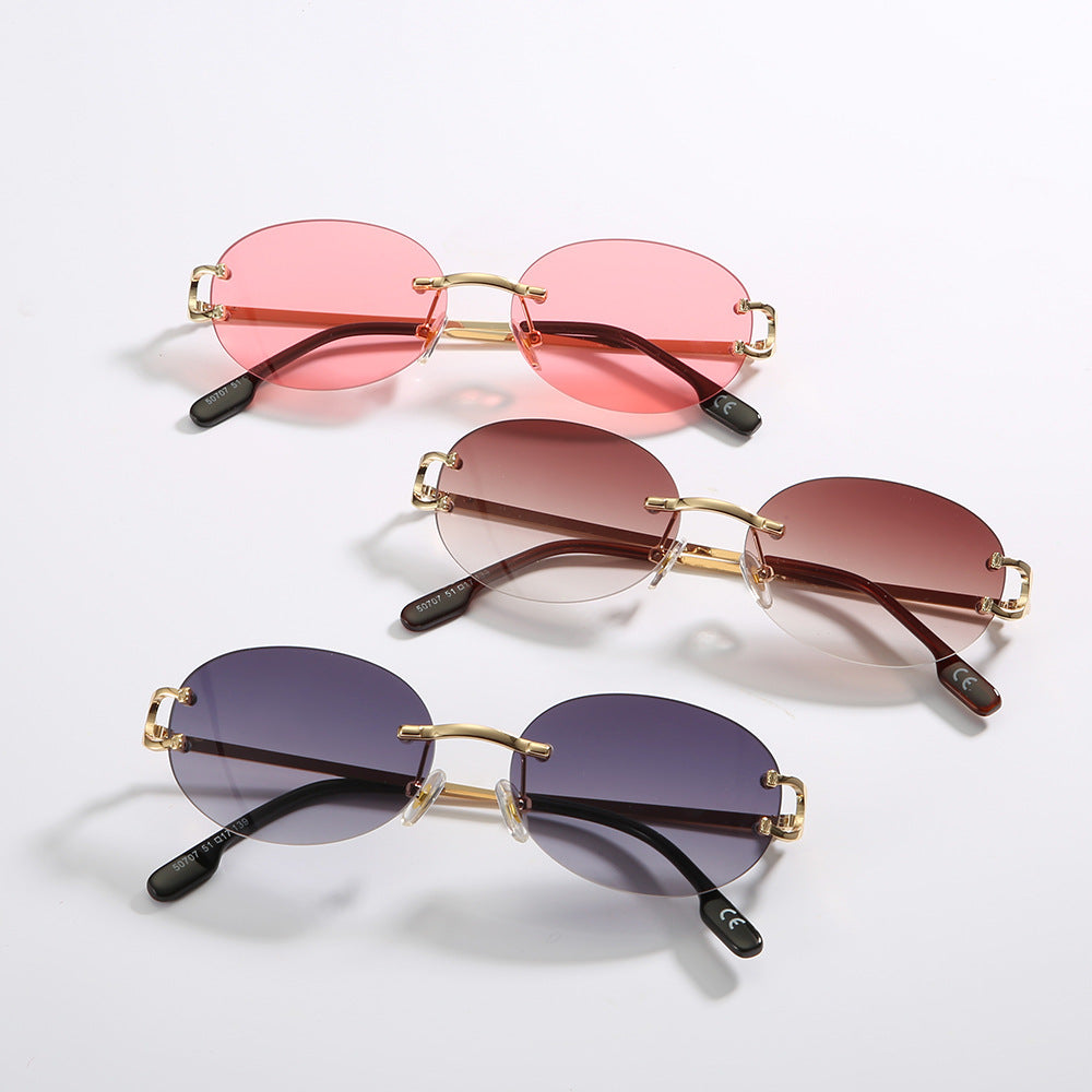 New Avant-Garde Glasses Square Siamese Sunglasses Personality Men And Women Street Shot Fashionable Sunglasses