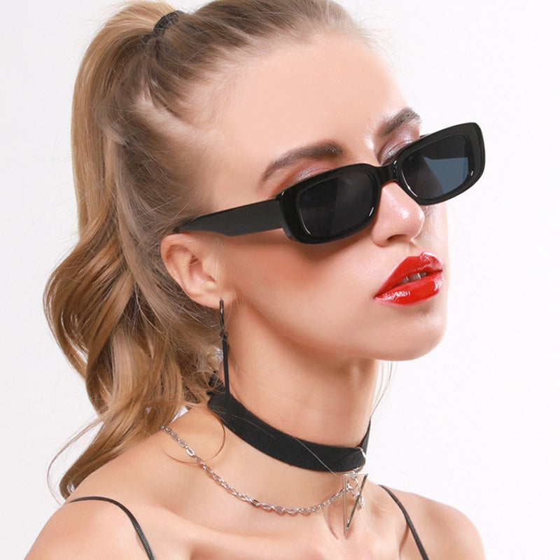 Fashionable women's sunglasses with small boxes, personalized men's sunglasses, sun protection and UV protection glasses
