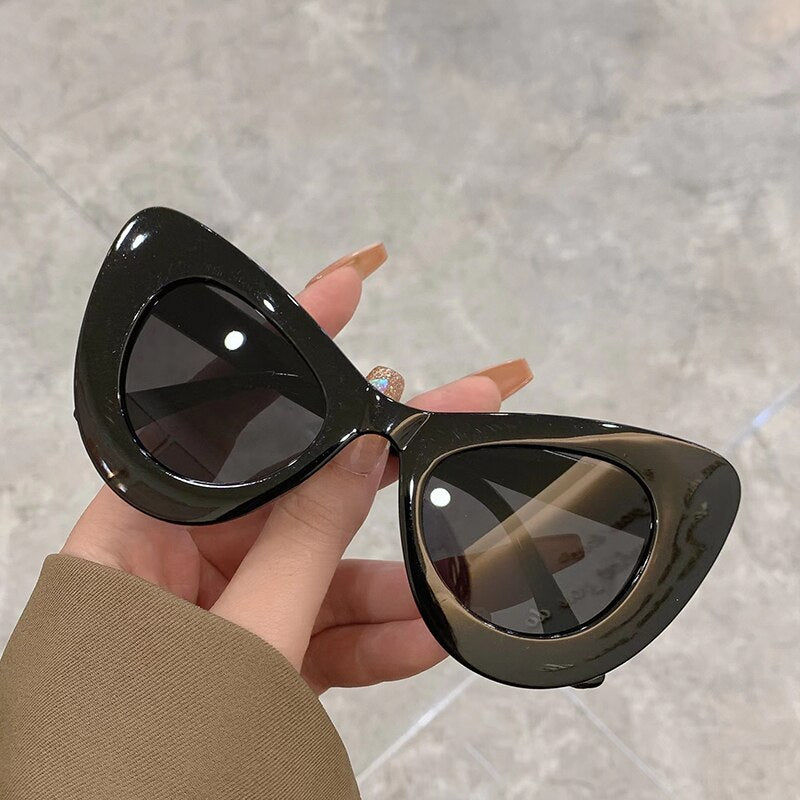 New Design Butterfly Shape Cat Eye Sunglasses Colorful Trendy Fashion Female Eyewear Vintage Personalized Shades for Ladies