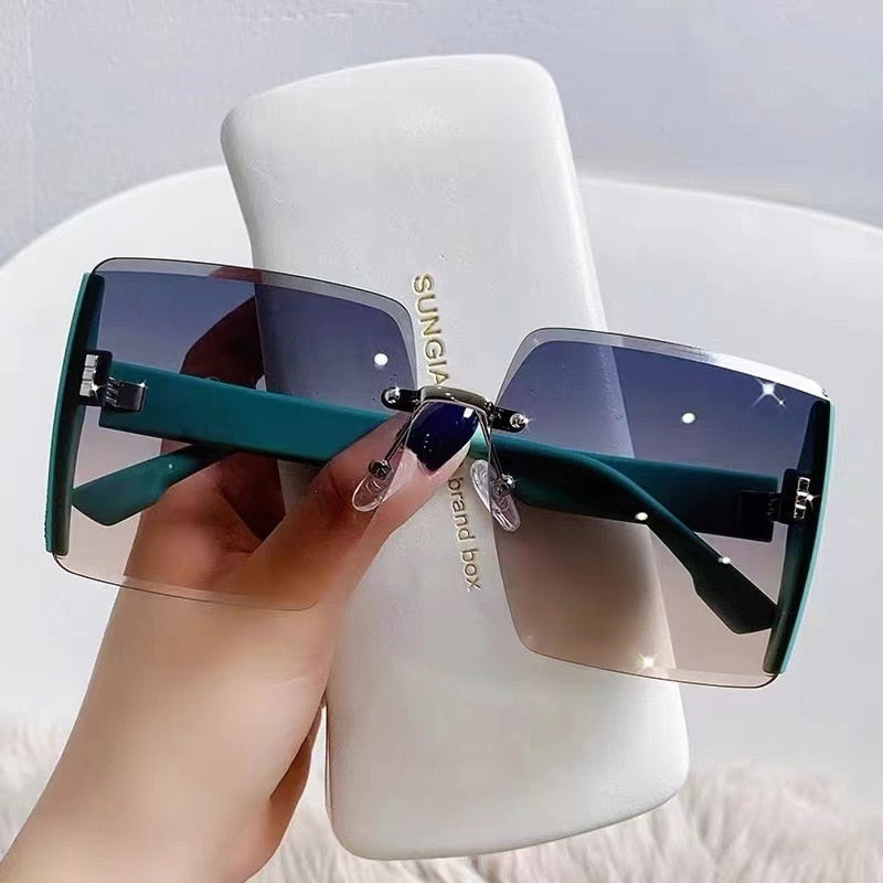 Sunglasses Beach Popular Fashion Shades Trendy Men Women Eyewear High Quality Hot Brand Designer